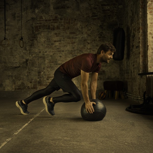 Amplitude de Movimento versus Força