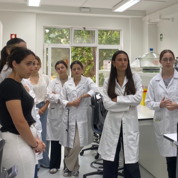 estudantes-da-ulusofona-testam-nova-tecnica-de-criopreservacao