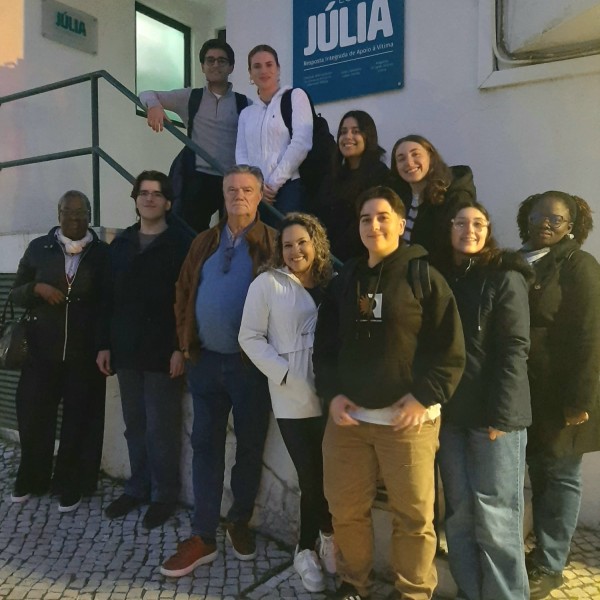 estudantes-de-servico-social-realizam-visita-de-estudo-ao-espaco-julia