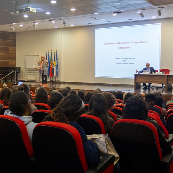 faculdade-de-direito-da-ulusofona-assinalou-40-anos-do-iva-em-portugal