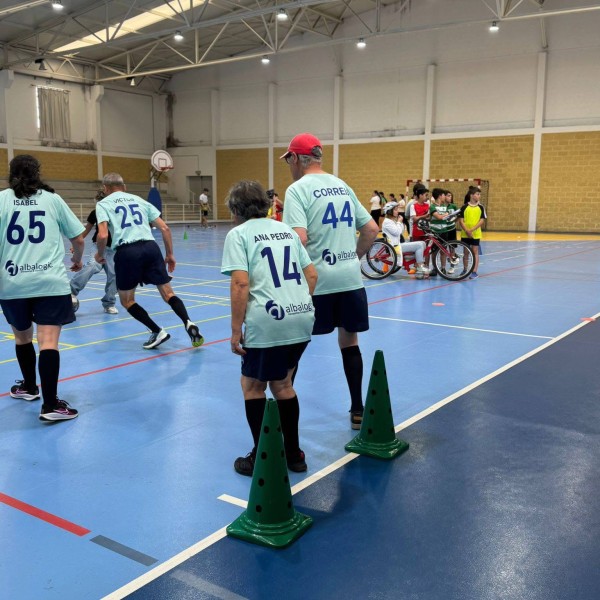 iniciativa-walking-football-para-avos-e-netos-apadrinhada-por-docente-ulusofona