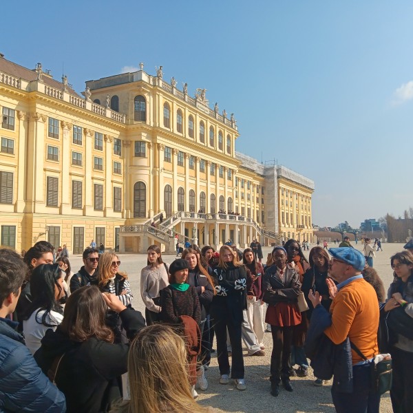 na-23-edicao-dos-roteiros-dau-os-estudantes-da-ulusofona-visitam-a-austria