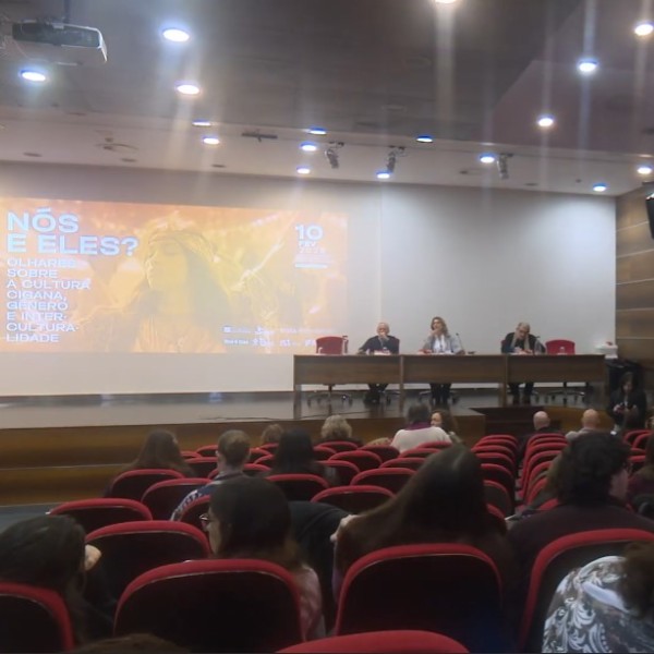 nos-e-eles-olhares-sobre-cultura-cigana-e-interculturalidade