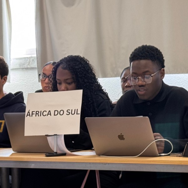 simulacao-da-omc-debate-tarifas-dos-eua-no-curso-de-cpri