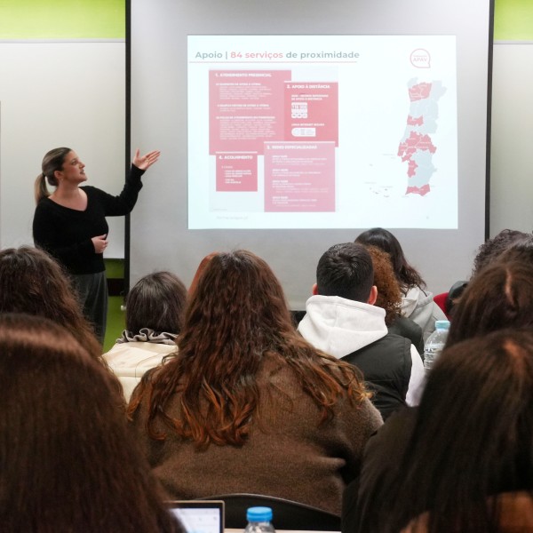 workshop-sobre-violencia-no-namoro-e-relacoes-intimas-na-universidade-lusofona