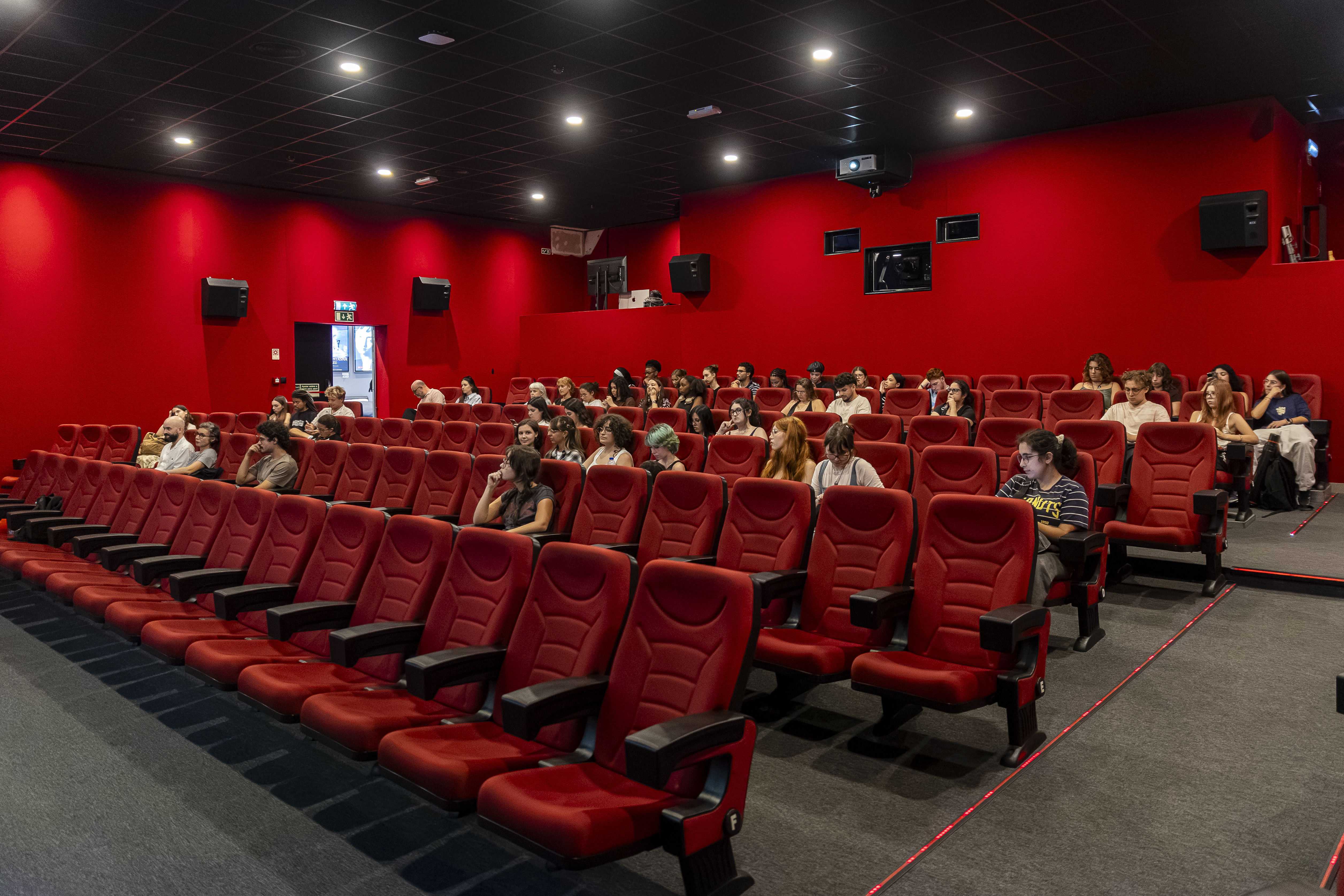 a-ulusofona-recebeu-a-artista-dayana-lucas-no-ciclo-great-2